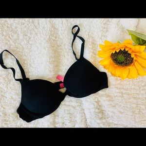 Victoria’s Secret T-Shirt Bra, Black, Size 34B